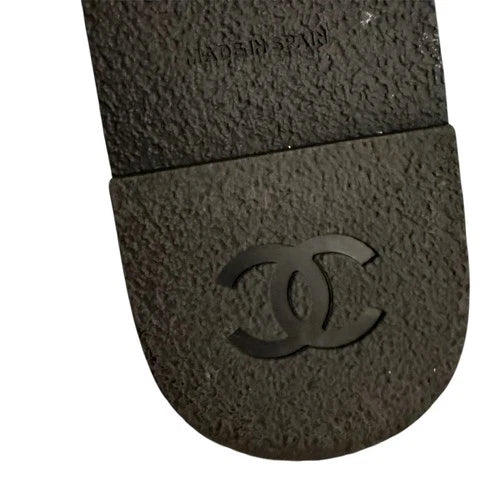 CHANEL 2026 Gold CC Logo Black Leather Thong Flat Sandals Shoes Sz 39 W/box Jute