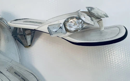 Marc Jacobs White Jeweled Thong Sandals Sz 9 Super Rare!
